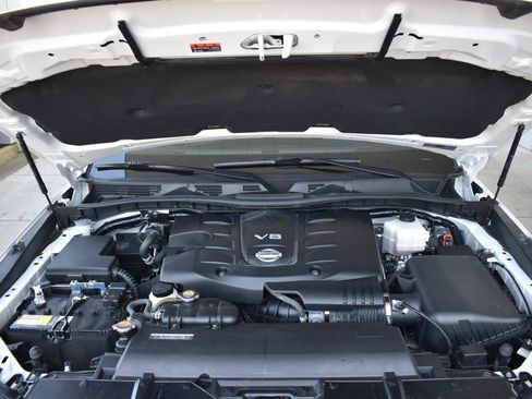 Used 2023 Nissan Armada Platinum w/ Captain's Chairs Package RWD image 13
