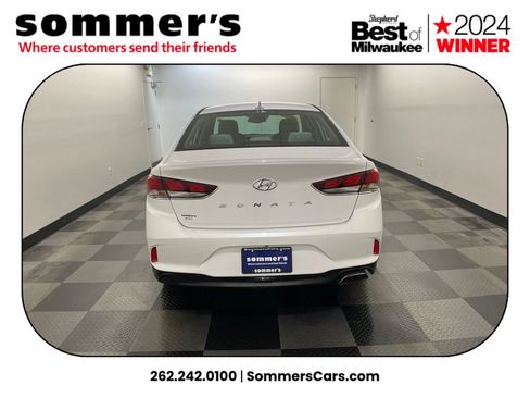 Used 2018 Hyundai Sonata SEL w/ Tech Package 02 image 4