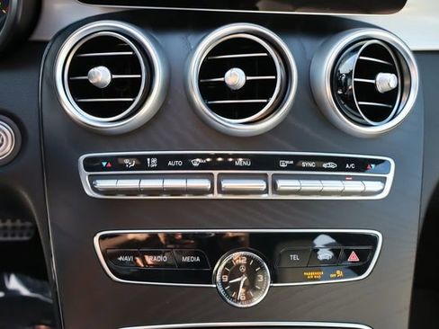 Used 2021 Mercedes-Benz C 300 Sedan image 39