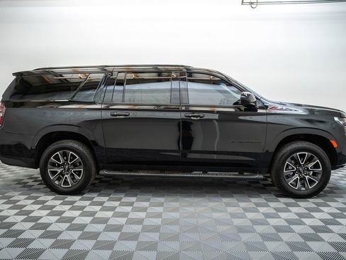 Used 2021 Chevrolet Suburban Z71 AWD/4WD image 4