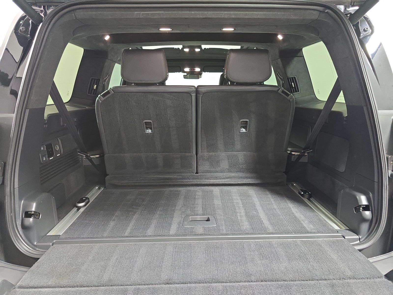 Used 2022 Rivian R1S Launch Edition Quad AWD/4WD image 15