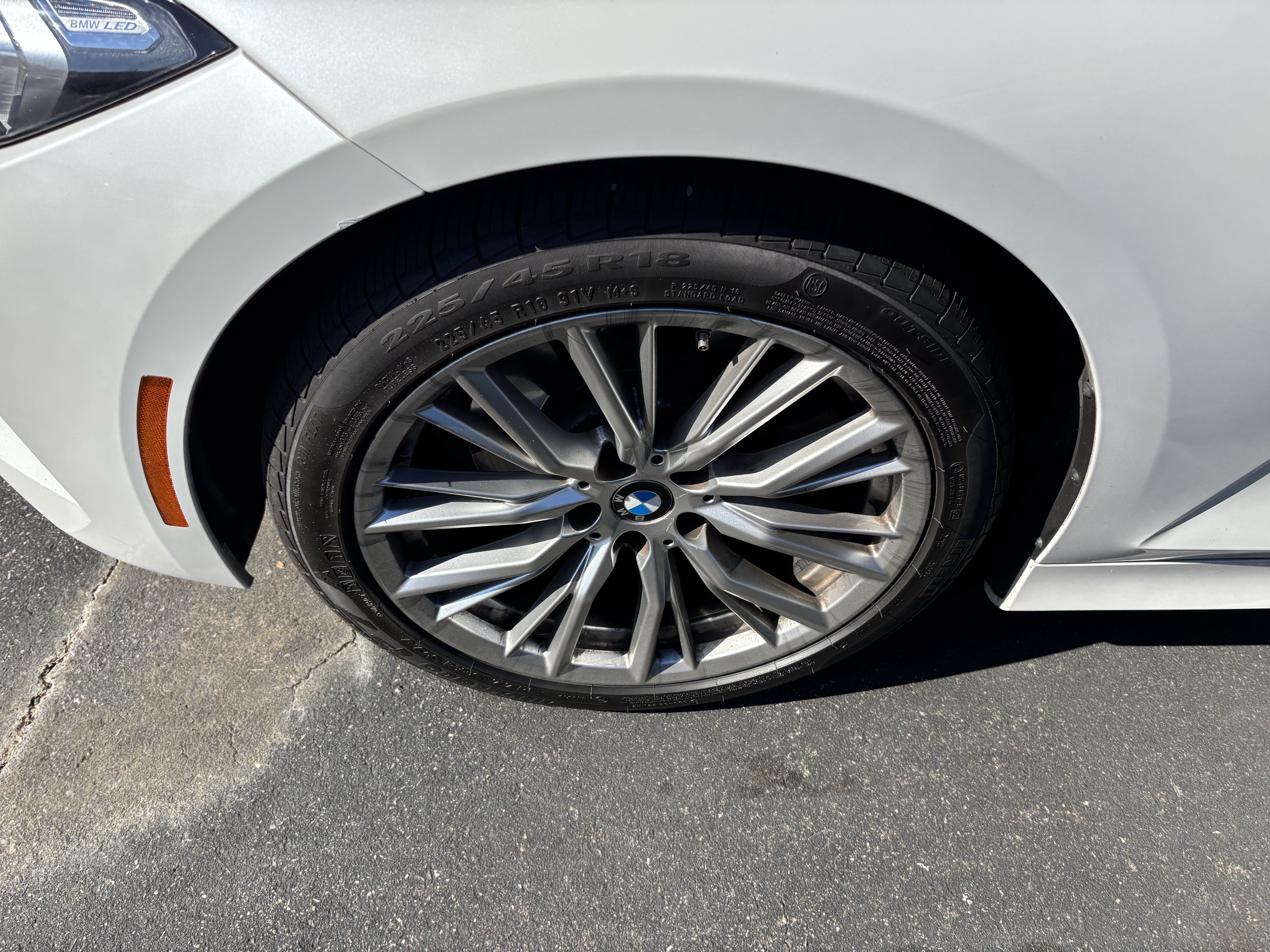 Certified 2023 BMW 330i Sedan RWD image 14