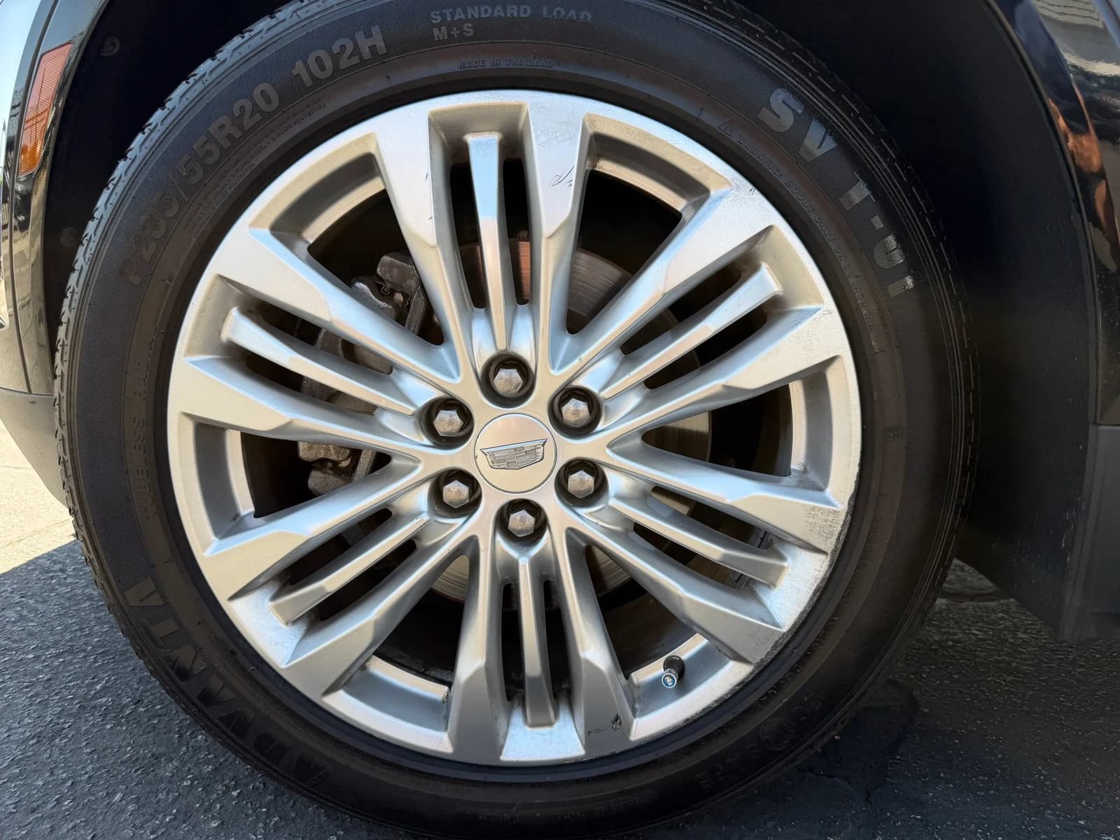 Used 2017 Cadillac XT5 Premium Luxury w/ Driver Assist Package FWD image 50