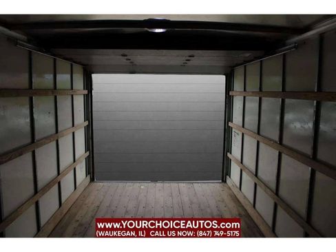 Used 2014 Ford E-350 and Econoline 350 Super Duty image 17