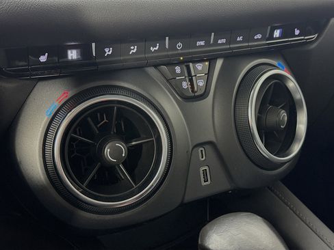 Used 2022 Chevrolet Blazer LT w/ Redline Edition image 15