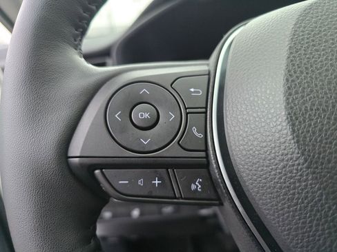 Used 2025 Toyota RAV4 XLE image 26