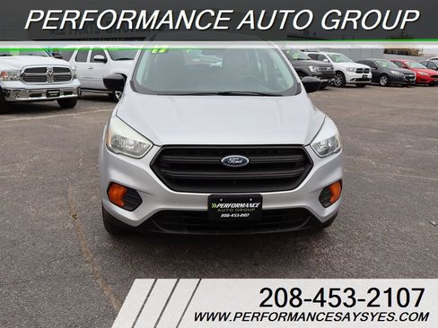 Used 2017 Ford Escape S image 2