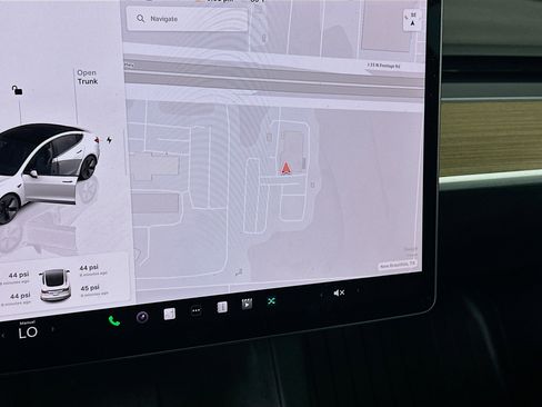 Used 2023 Tesla Model 3 Long Range image 19