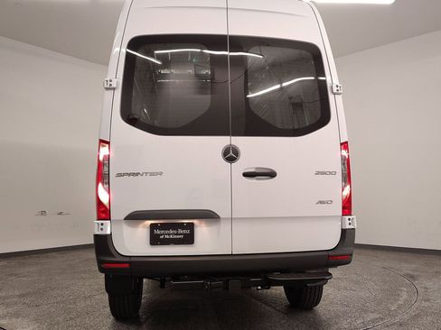 New 2026 Mercedes-Benz Sprinter 2500 image 9