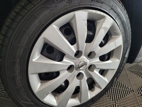 Used 2019 Nissan Sentra S FWD image 31