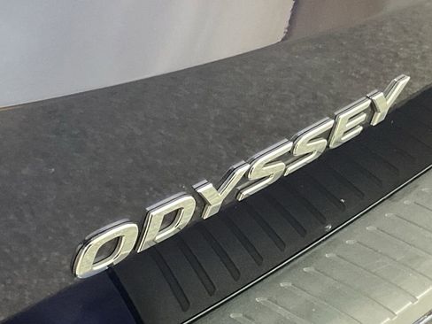 Used 2018 Honda Odyssey EX-L image 25