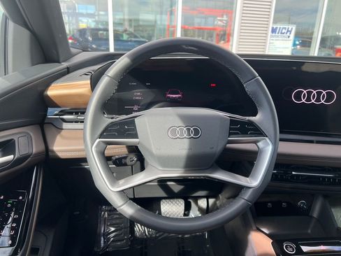 Used 2025 Audi Q6 e-tron Premium w/ Convenience Package image 15