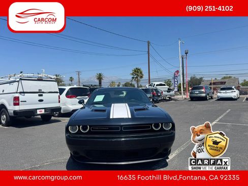 Used 2016 Dodge Challenger SXT w/ Sound Group RWD image 14