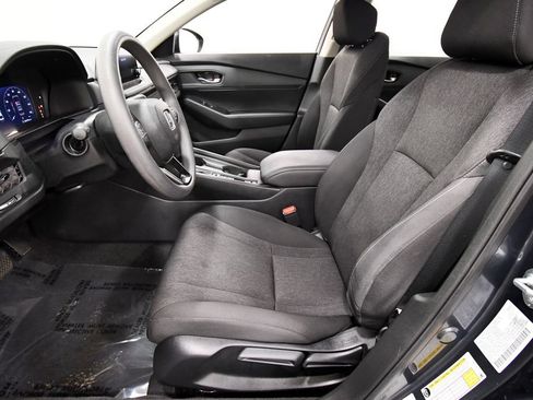 Certified 2023 Honda Accord LX image 14