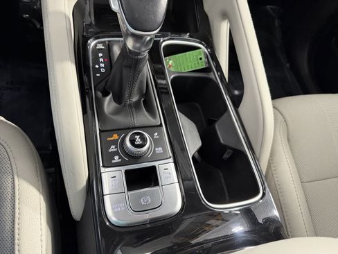 Used 2020 Kia Telluride EX AWD/4WD image 23