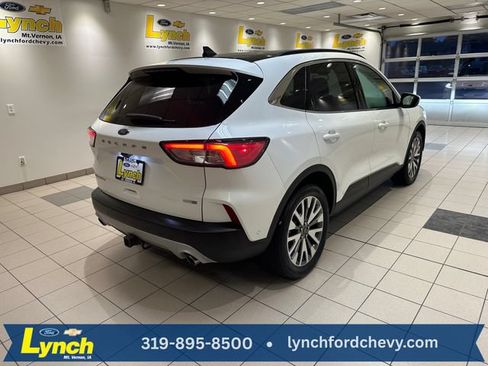 Used 2020 Ford Escape Titanium w/ Titanium Premium Package 2.0 AWD/4WD image 28