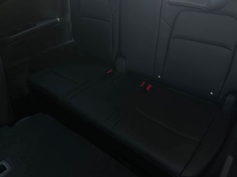 New 2025 Nissan Pathfinder Platinum image 18