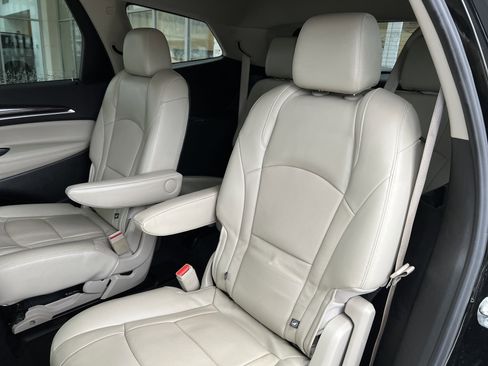 Used 2021 Buick Enclave Essence w/ Sound and Sites Package image 31