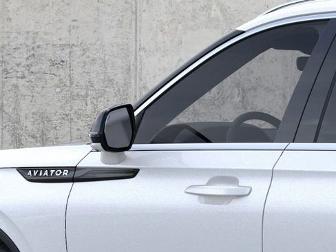New 2026 Lincoln Aviator Premiere image 20