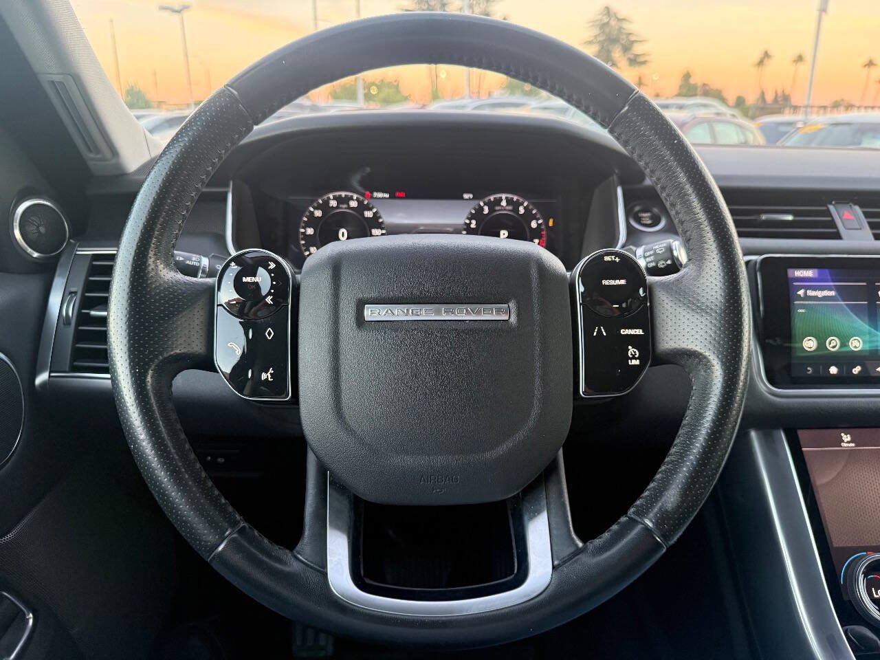 Used 2019 Land Rover Range Rover Sport SE AWD/4WD image 17