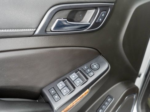 Used 2018 Chevrolet Tahoe Premier image 25