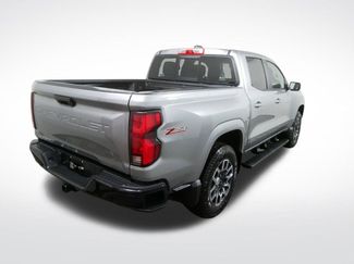 Used 2024 Chevrolet Colorado Z71 w/ Z71 Convenience Package 2 AWD/4WD video 3