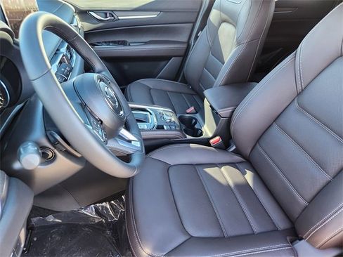 New 2025 MAZDA CX-5 Signature image 6