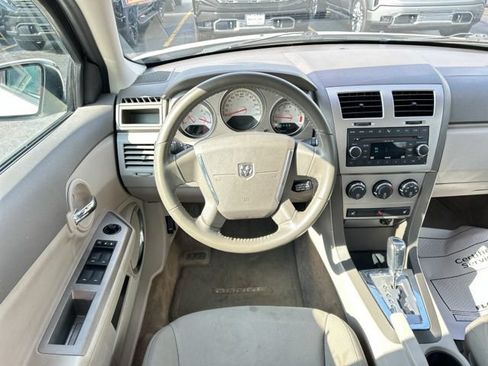 Used 2009 Dodge Avenger R/T FWD image 23
