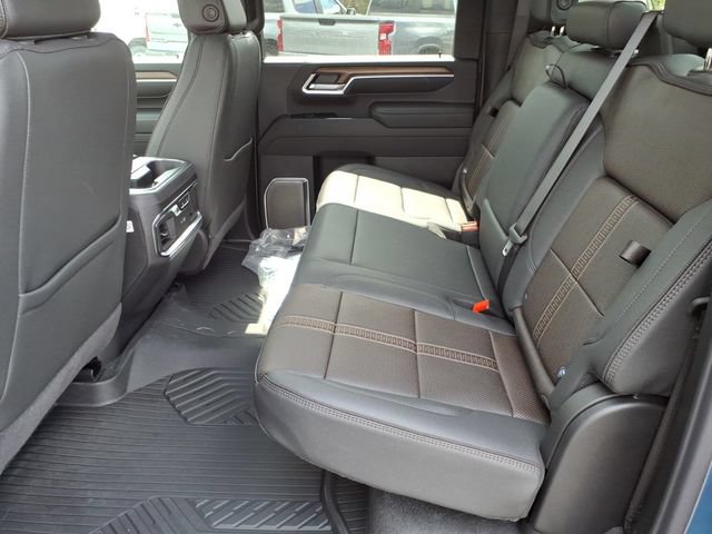 New 2026 Chevrolet Silverado 2500 High Country w/ High Country Premium Package AWD/4WD image 11