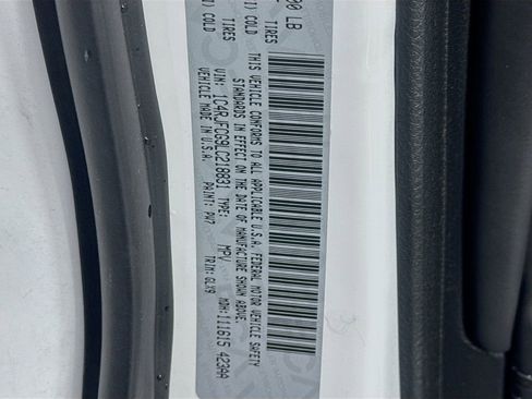 Used 2020 Jeep Grand Cherokee Overland image 42