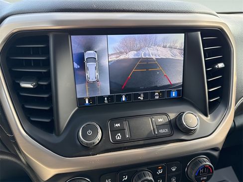 Used 2023 GMC Acadia Denali image 27