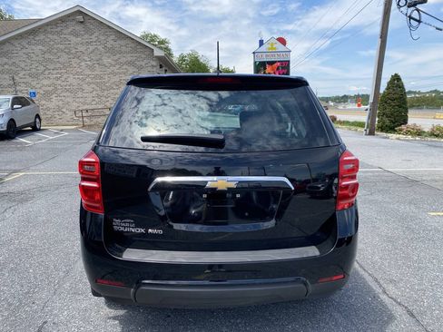 Used 2017 Chevrolet Equinox LS AWD/4WD image 7