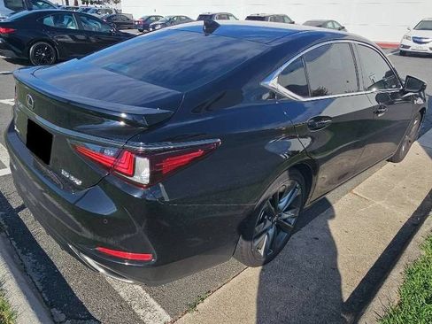 Used 2021 Lexus ES 350 F Sport w/ Accessory Package FWD image 5