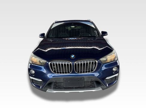 Used 2019 BMW X1 xDrive28i w/ Convenience Package AWD/4WD image 5