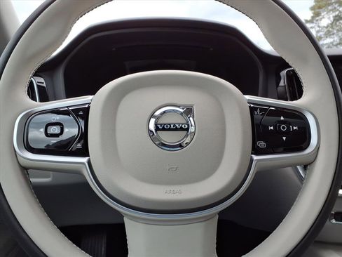 New 2026 Volvo V60 B5 Cross Country Plus w/ Protection Package Premier image 23