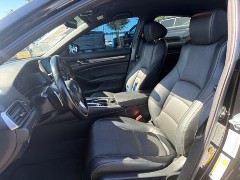 Used 2021 Honda Accord Sport image 11