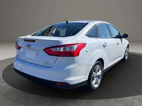 Used 2014 Ford Focus SE image 3