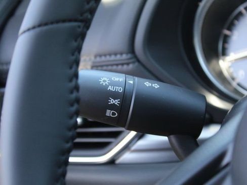 Used 2025 MAZDA CX-5 AWD 2.5 S w/ Preferred Package image 18