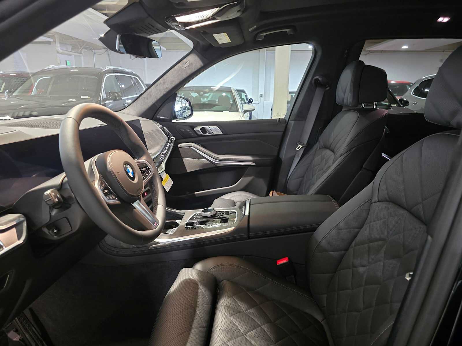 Used 2026 BMW X7 xDrive40i w/ Executive Package AWD/4WD image 54