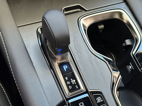 New 2026 Lexus RX 450h AWD image 21