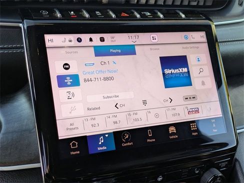 Certified 2023 Jeep Grand Cherokee L Limited w/ Black Appearance Package image 17