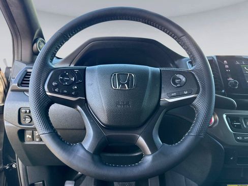 Certified 2023 Honda Passport EX-L image 29