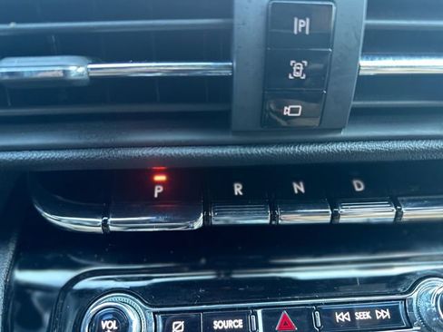 Used 2021 Lincoln Corsair Reserve w/ Elements Package image 21