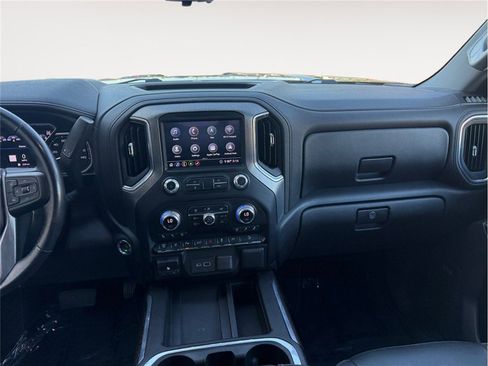 Used 2020 GMC Sierra 2500 Denali w/ Denali Ultimate Package AWD/4WD image 11
