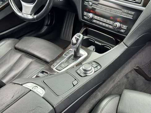 Used 2012 BMW 650i Convertible image 18