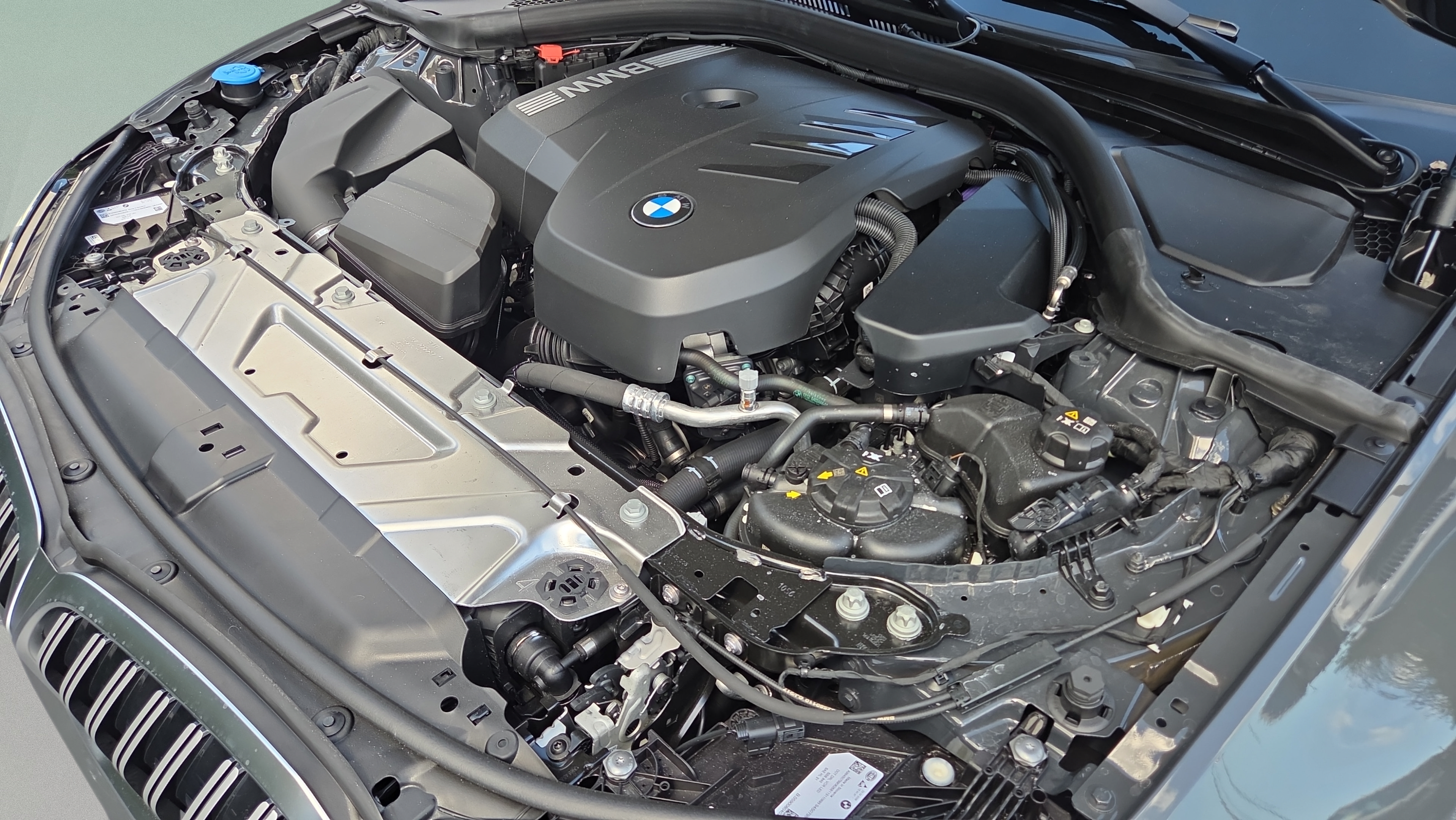Certified 2026 BMW 330i Sedan w/ M Sport Package RWD image 20