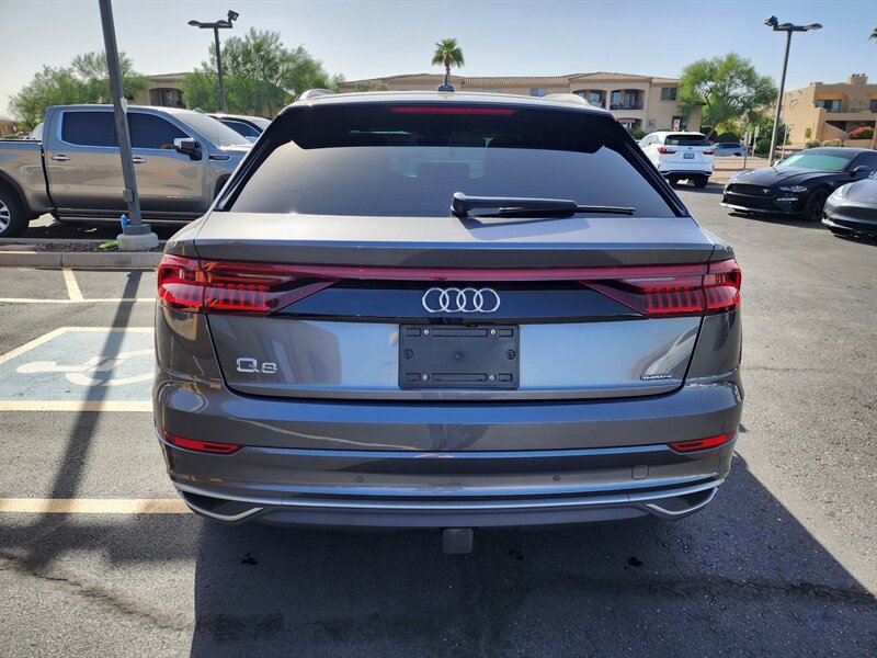 Used 2019 Audi Q8 Prestige w/ Luxury Package AWD/4WD image 4