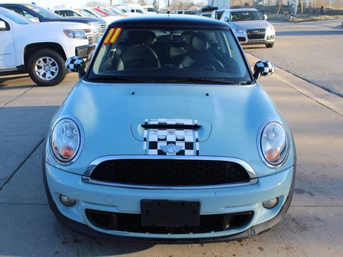 Used 2011 MINI Cooper S image 2