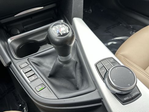 Used 2018 BMW M3 RWD image 30
