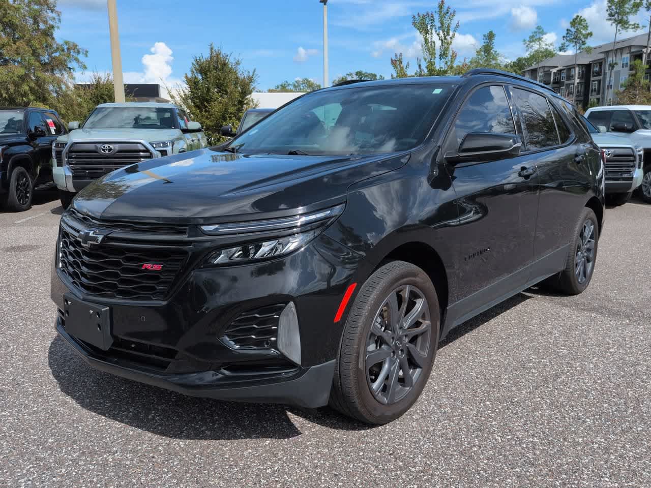 Used 2024 Chevrolet Equinox RS AWD/4WD image 2